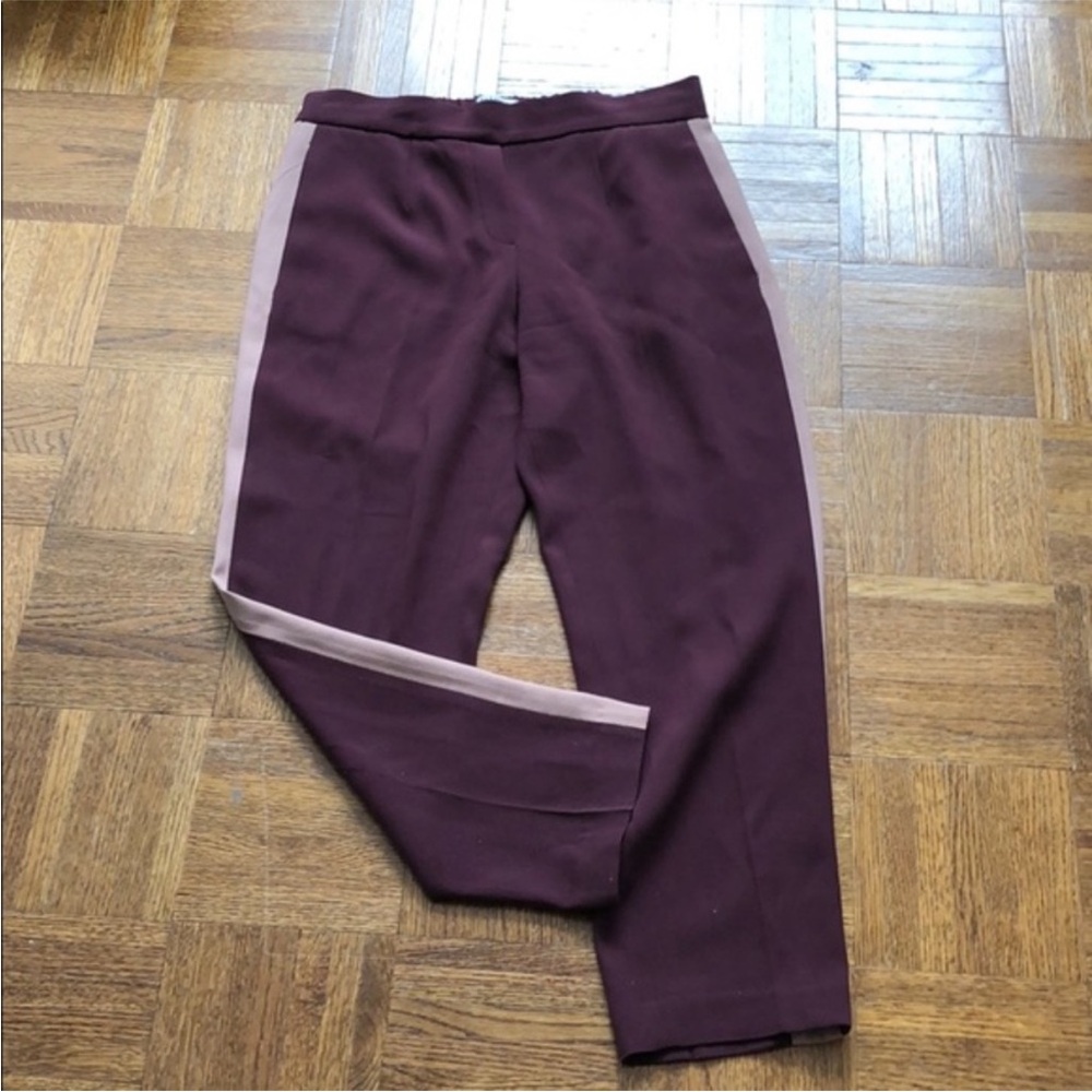Aritzia Babaton Conan Cropped Pant Crepe Trousers in Plum size 4